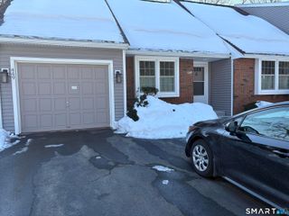 449 The Meadows, Enfield, CT 06082