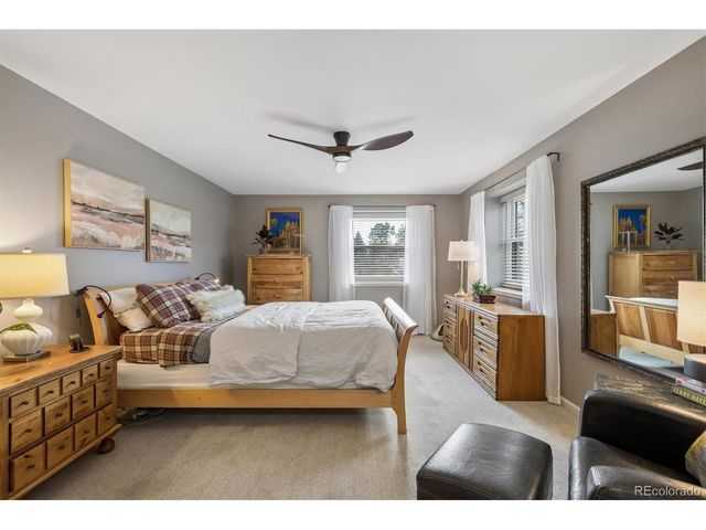 6277 S Locust St, Centennial, CO 80111