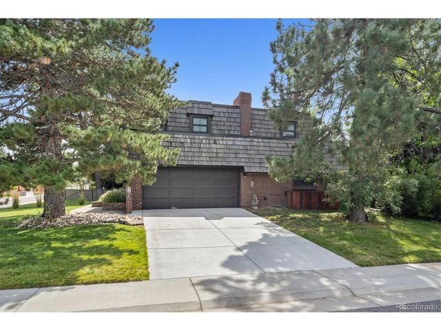 6277 S Locust St, Centennial, CO 80111