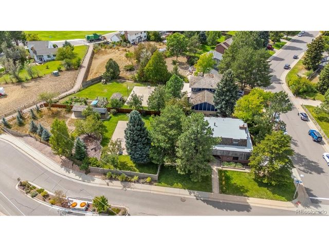 6277 S Locust St, Centennial, CO 80111