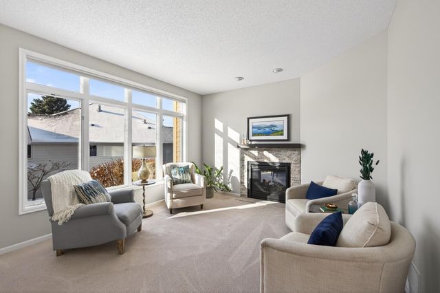 10147 Gristmill Ridge, Eden Prairie, MN 55347