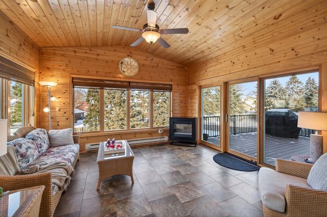 10147 Gristmill Ridge, Eden Prairie, MN 55347