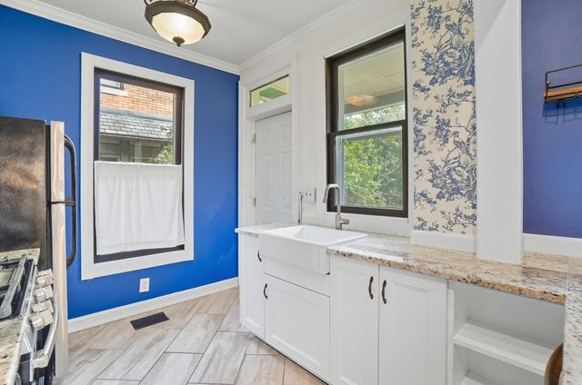 668 Wilson Avenue, Columbus, OH 43205