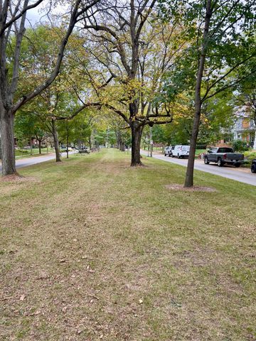 668 Wilson Avenue, Columbus, OH 43205