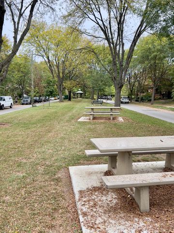 668 Wilson Avenue, Columbus, OH 43205