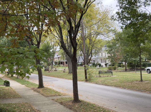 668 Wilson Avenue, Columbus, OH 43205