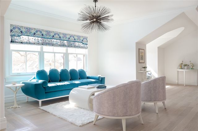 78 Rhode Island Avenue 8, Newport, RI 02840