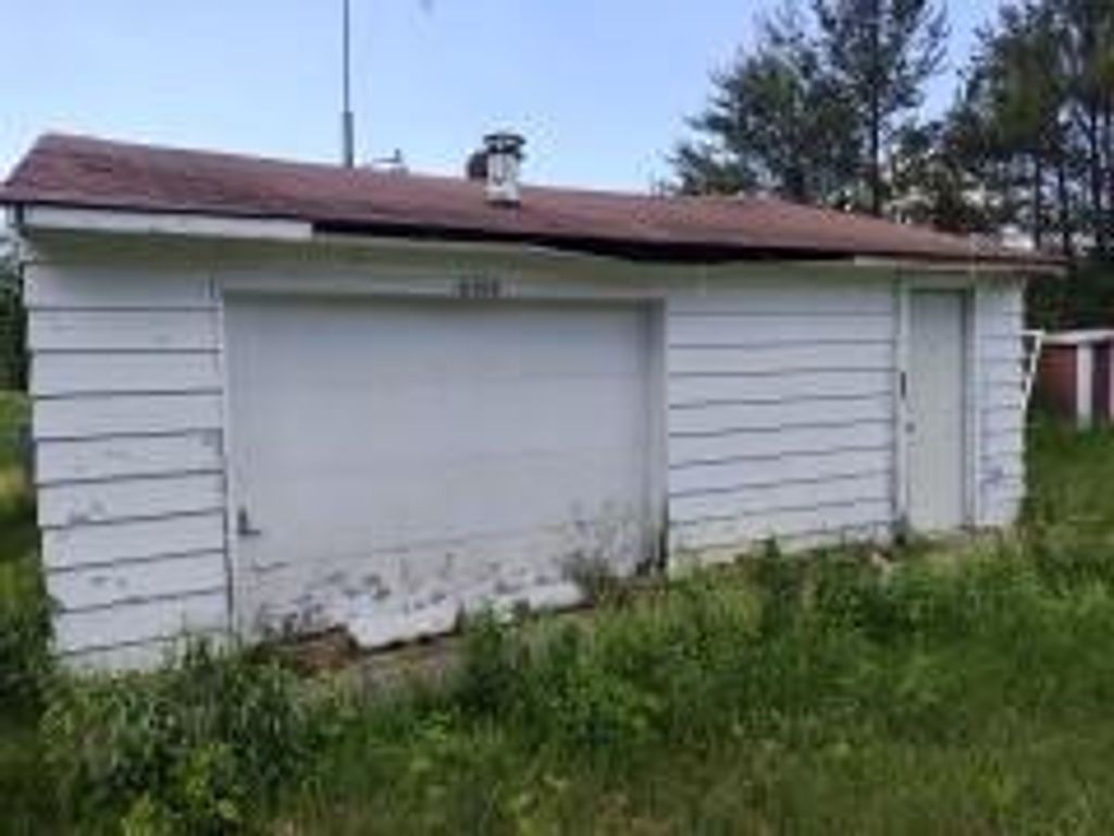 1039 14th Avenue, Arkdale, WI 54613