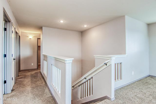 7545 Wolf Creek Drive, El Paso, TX 79911