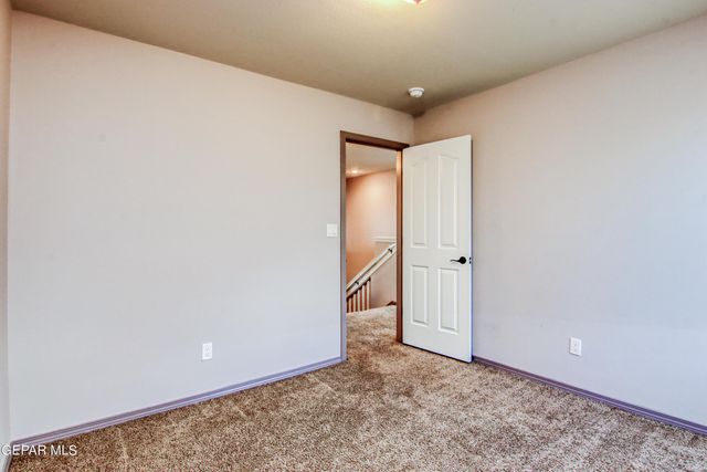 7545 Wolf Creek Drive, El Paso, TX 79911