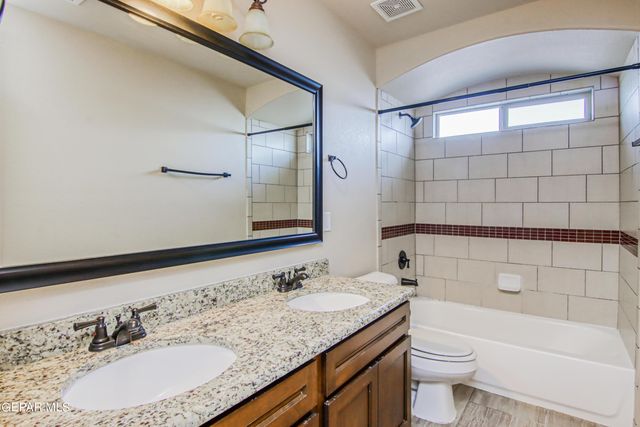 7545 Wolf Creek Drive, El Paso, TX 79911