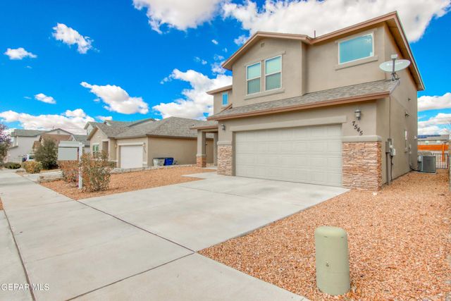 7545 Wolf Creek Drive, El Paso, TX 79911