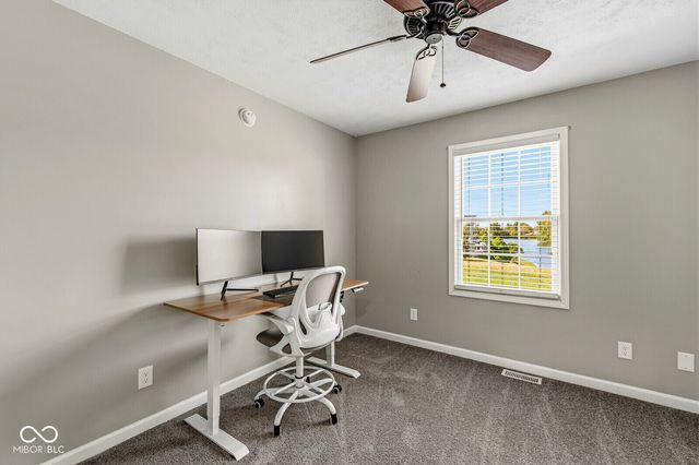 212 Lakeshore Drive, Lebanon, IN 46052