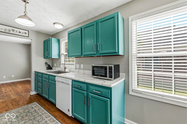 212 Lakeshore Drive, Lebanon, IN 46052