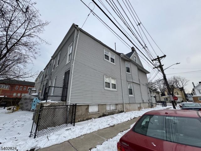 261 Park Avenue, City Of Orange Twp., NJ 07050