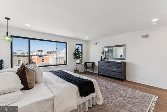 739 N CAPITOL ST, Philadelphia, PA 19130