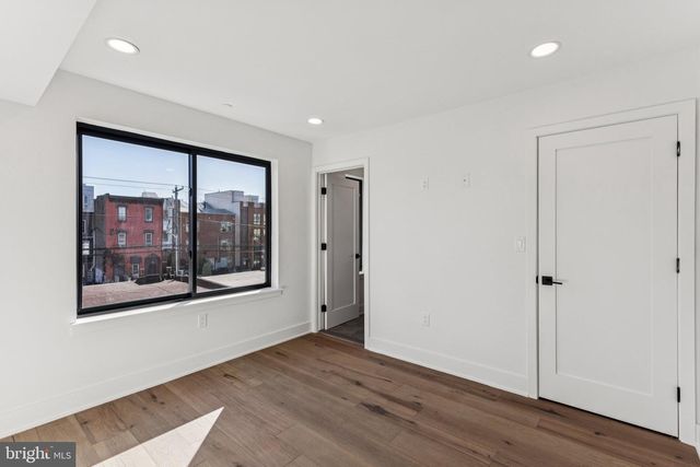 739 N CAPITOL ST, Philadelphia, PA 19130