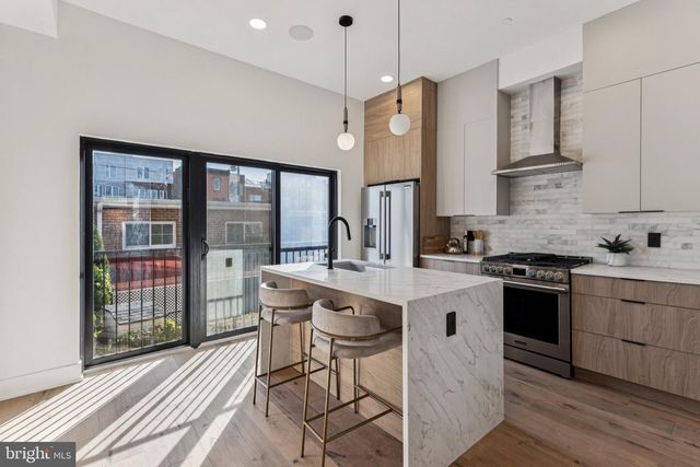 739 N CAPITOL ST, Philadelphia, PA 19130