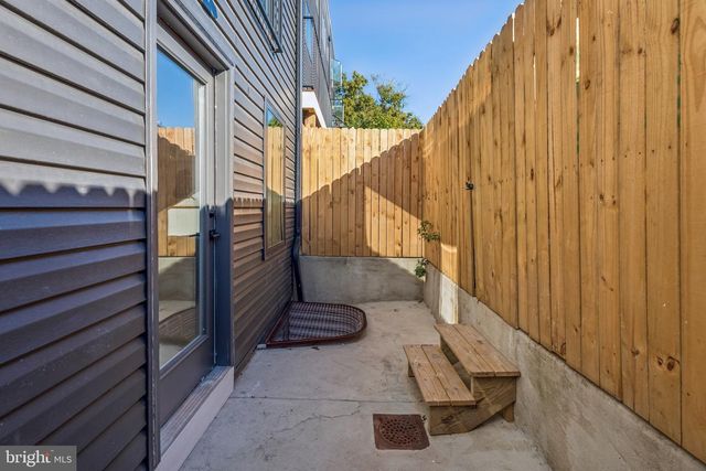 739 N CAPITOL ST, Philadelphia, PA 19130