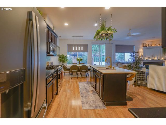 1605 Ne 89TH Pl 19, Vancouver, WA 98664