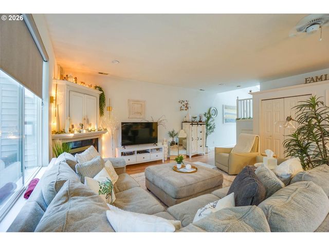 1605 Ne 89TH Pl 19, Vancouver, WA 98664