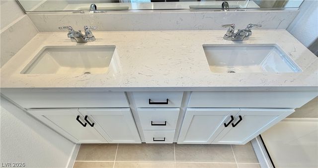 11462 CRIMSON LEDGE Avenue, Las Vegas, NV 89138