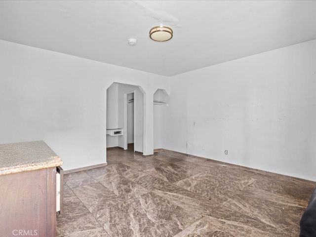10918 S Figueroa, Los Angeles, CA 90061