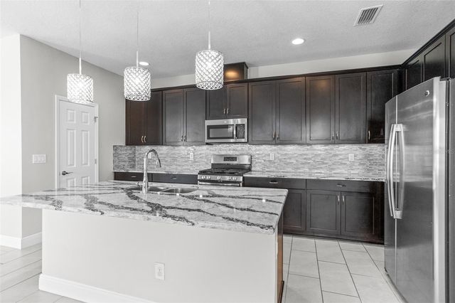 6906 PARADISO DRIVE, Apollo Beach, FL 33572