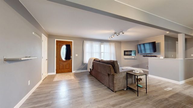 23 Forest Street, South Burlington, VT 05403