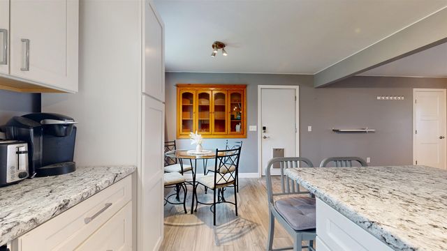 23 Forest Street, South Burlington, VT 05403