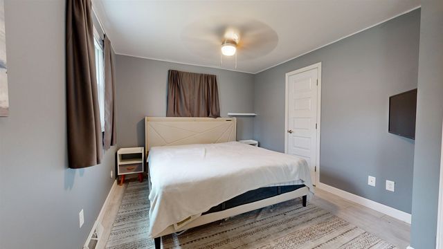 23 Forest Street, South Burlington, VT 05403