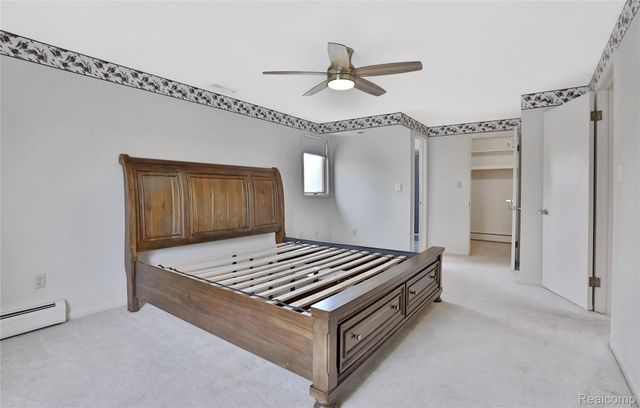 32319 Nottingwood Street, Farmington Hills, MI 48334