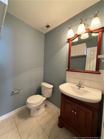 161 Fairfield Circle, Raeford, NC 28376