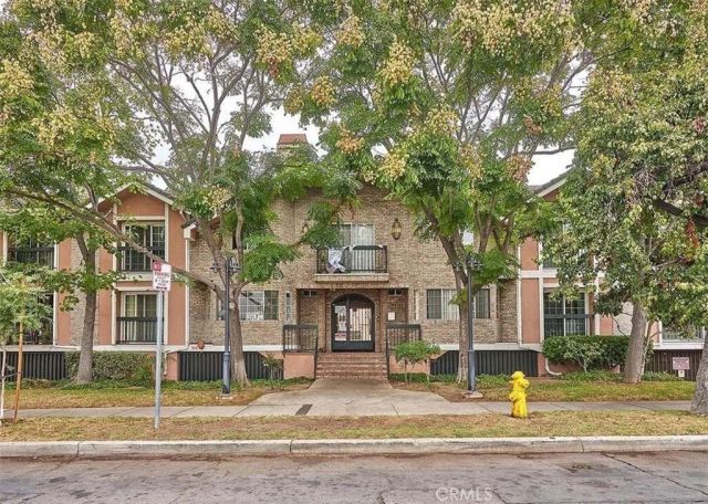 147 W Acacia 160, Glendale, CA 91204
