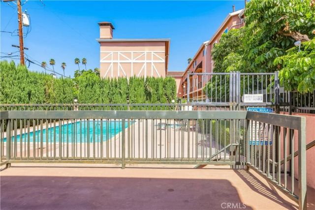 147 W Acacia 160, Glendale, CA 91204