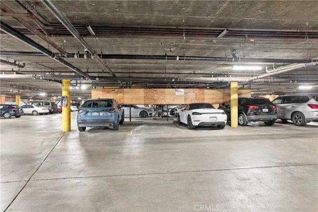 147 W Acacia 160, Glendale, CA 91204