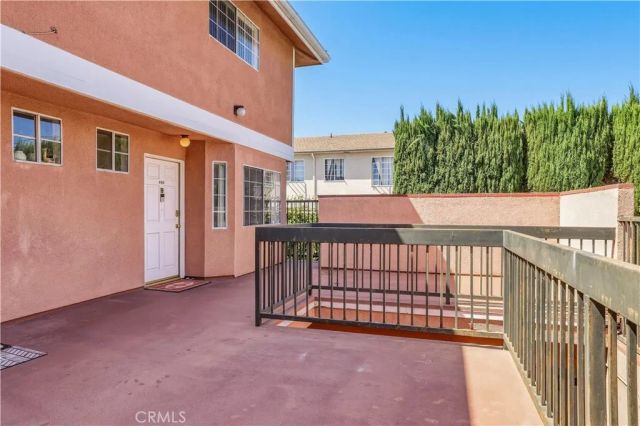 147 W Acacia 160, Glendale, CA 91204