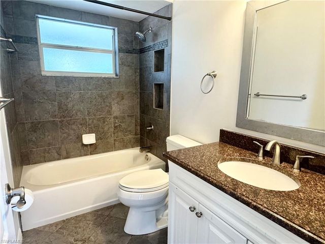 8137 Pelican RD, Fort Myers, FL 33967