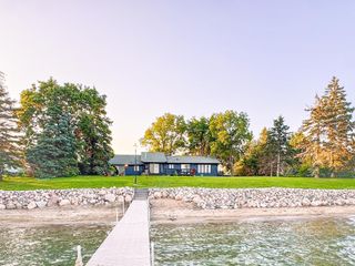 38498 North Shore Drive, Battle Lake, MN 56515
