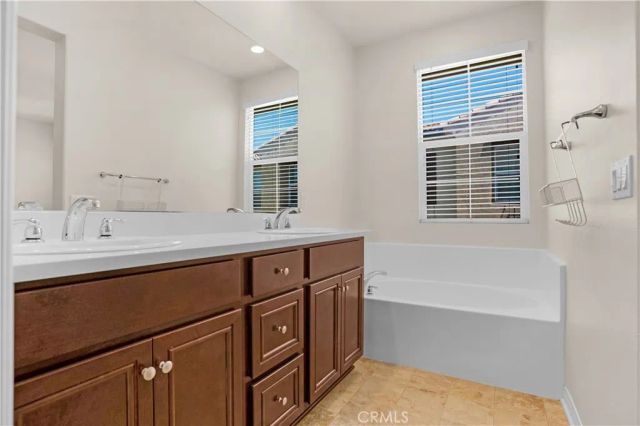 40311 Calle Real, Murrieta, CA 92563