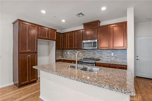 40311 Calle Real, Murrieta, CA 92563