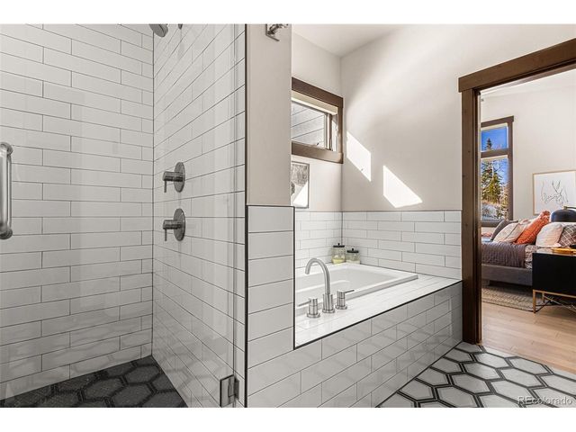 63 W Baron Way, Silverthorne, CO 80498