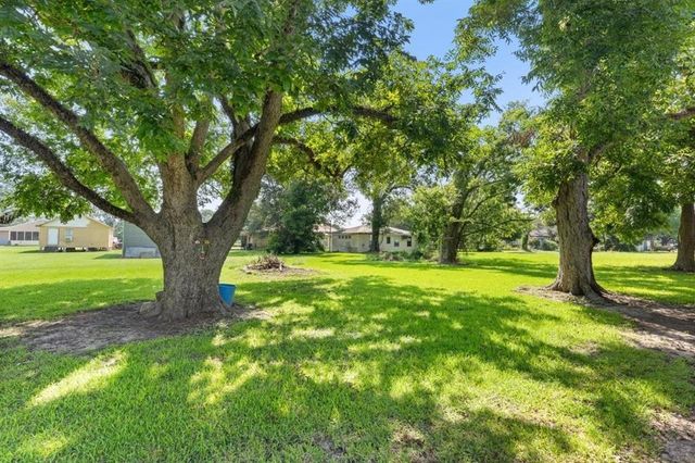 414 Iowa Avenue, Lake Arthur, LA 70549