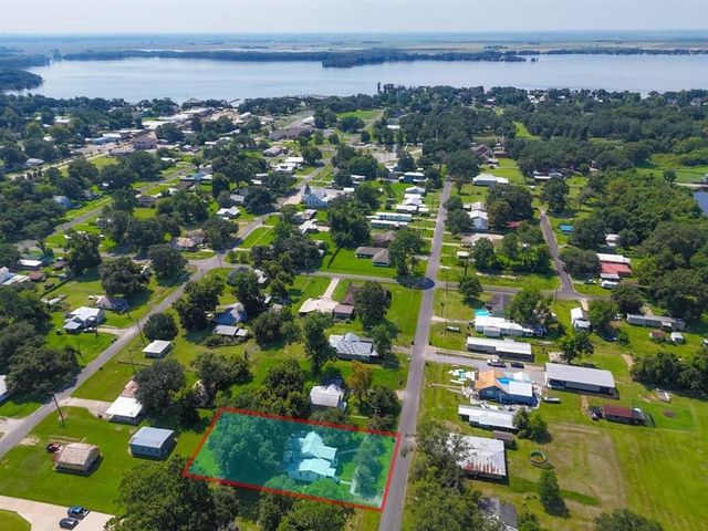 414 Iowa Avenue, Lake Arthur, LA 70549