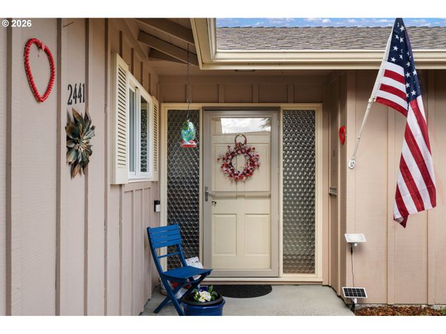 12441 Sw KING GEORGE Dr, Portland, OR 97224