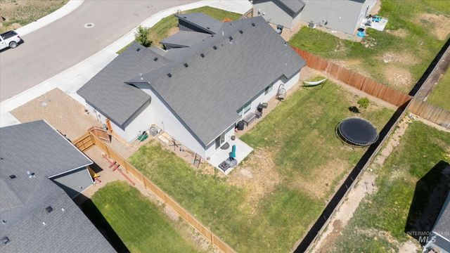 1710 SW Gabar, Mountain Home, ID 83647