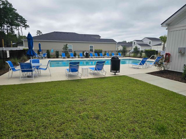 805 Wapama St., Little River, SC 29566