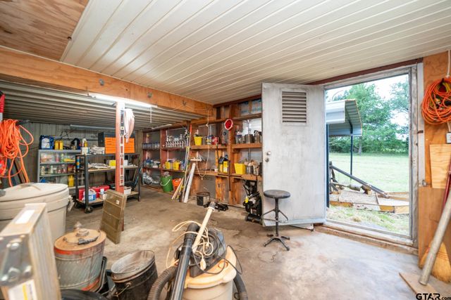 1000 CR 3211, Jacksonville, TX 75766