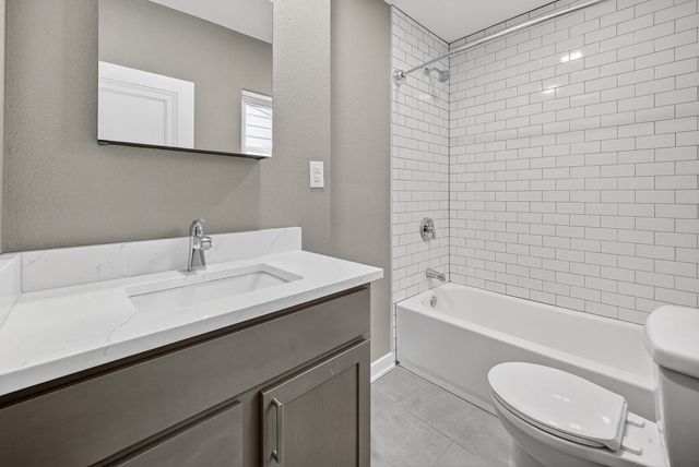 2804 Boston Avenue, Des Moines, IA 50310