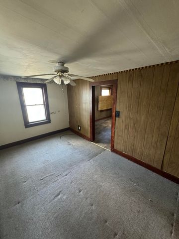 1716 W Hovey Street, Springfield, MO 65802